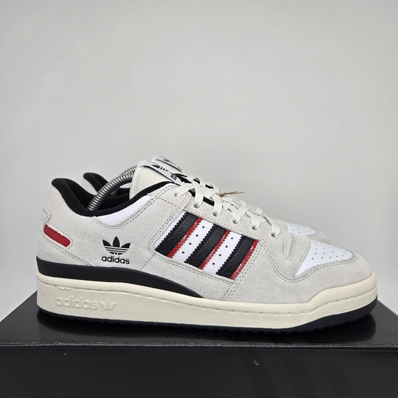 New adidas Forum 84 Low ADV Crystal White Black Scarlet Men's Shoes Size 10 - Picture 3 of 8